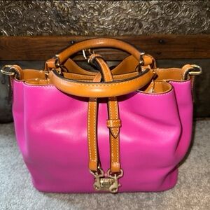Dooney & Bourke Wexford Brenna in Magenta with strap